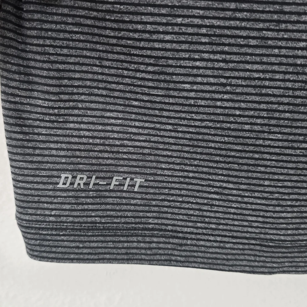 Nike Golf Tiger Woods Collection Dri-Fit Control Stripe Polo Men's Large Audi - Picture 3 of 6